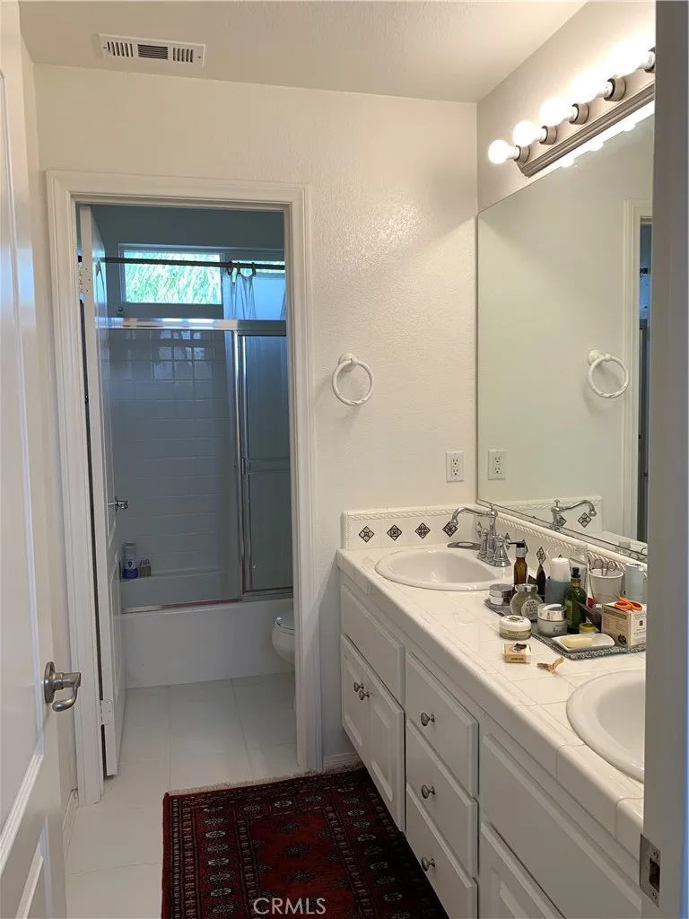 1290 Landmark Hemet, CA 92545