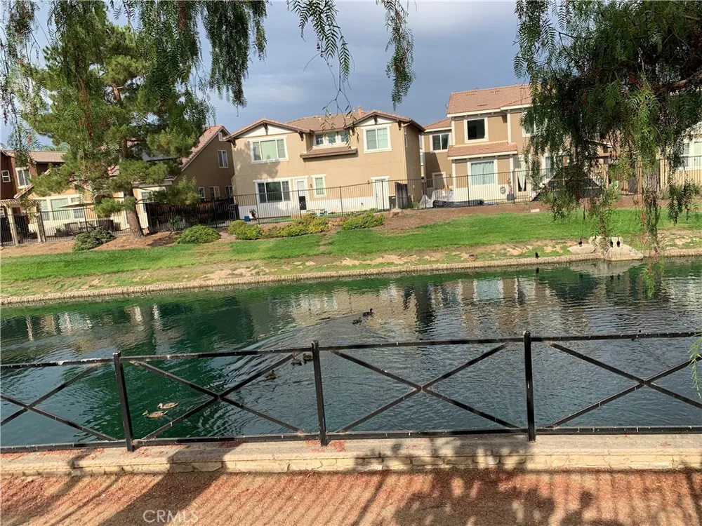 1290 Landmark Hemet, CA 92545