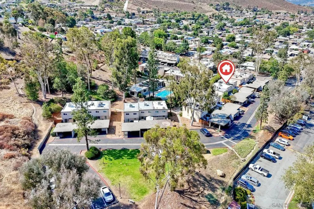 11217 Via Madonna Santee, CA 92071