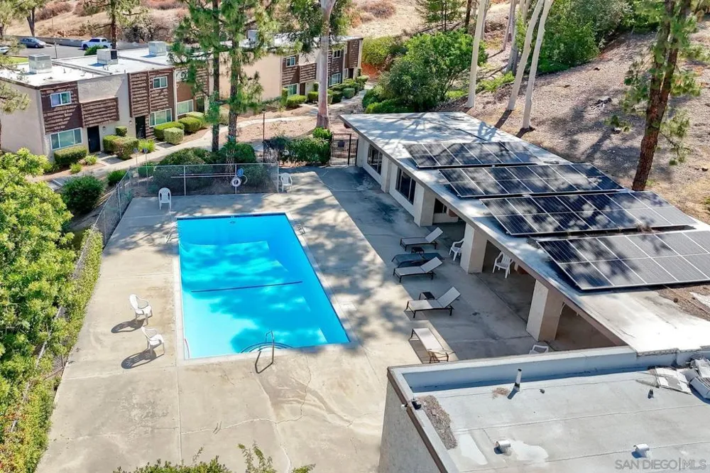 11217 Via Madonna Santee, CA 92071