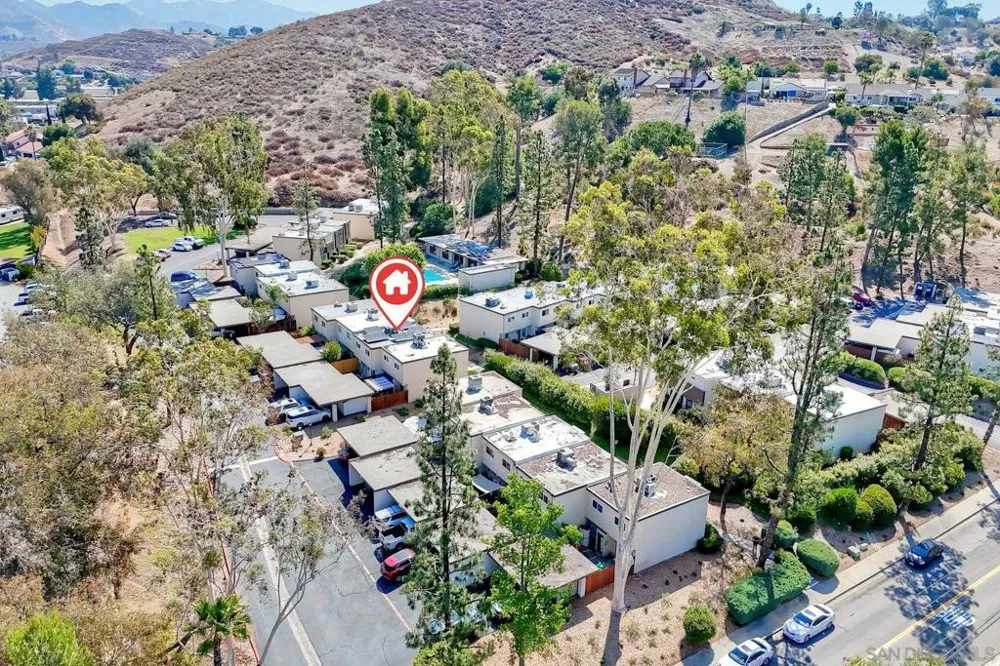 11217 Via Madonna Santee, CA 92071