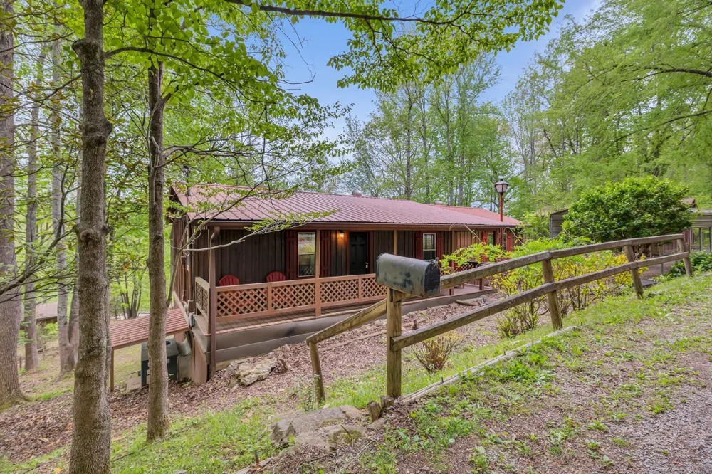 1890 Potts Camp Rd Smithville, TN 37166
