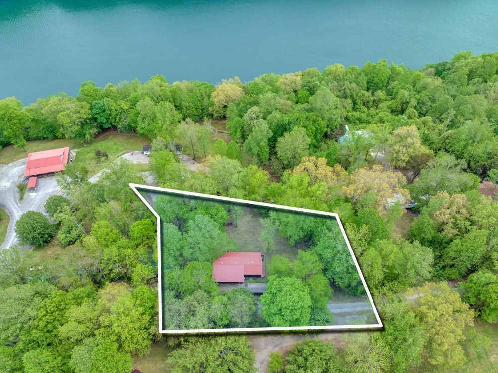 1890 Potts Camp Rd Smithville, TN 37166