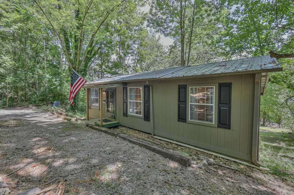 1908 Potts Camp Rd Smithville, TN 37166