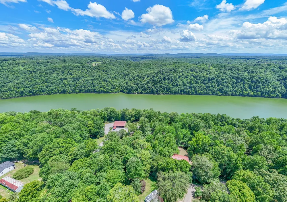 1908 Potts Camp Rd Smithville, TN 37166