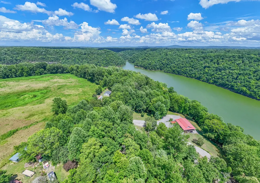 1908 Potts Camp Rd Smithville, TN 37166