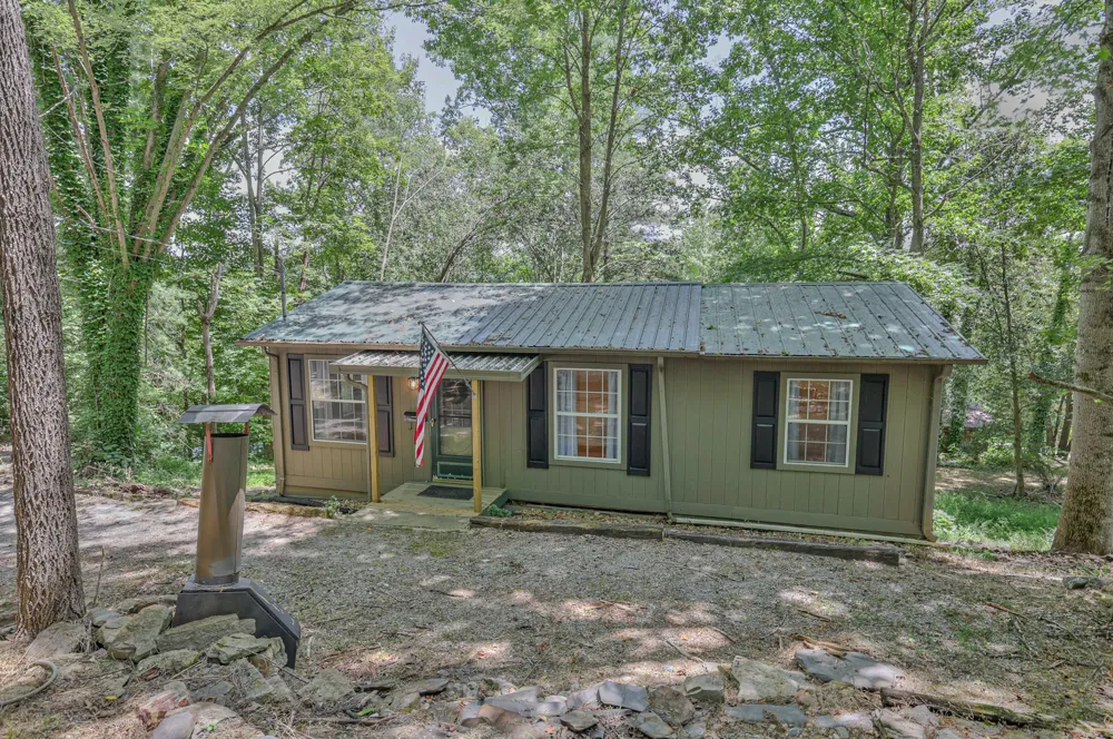 1908 Potts Camp Rd Smithville, TN 37166
