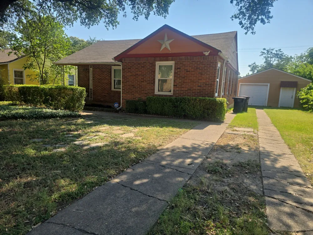 3241 Sandage Avenue Fort Worth, TX 76109