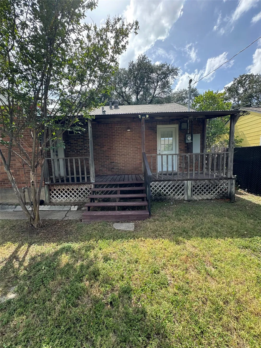 3241 Sandage Avenue Fort Worth, TX 76109