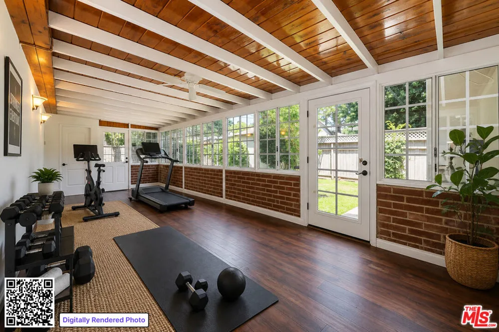 4421 Strohm Avenue Toluca Lake, CA 91602