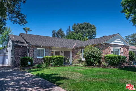 4421 Strohm Avenue