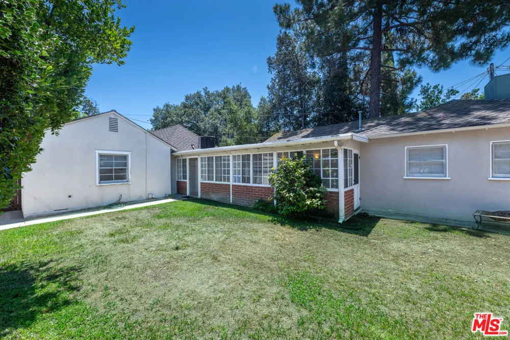 4421 Strohm Avenue Toluca Lake, CA 91602
