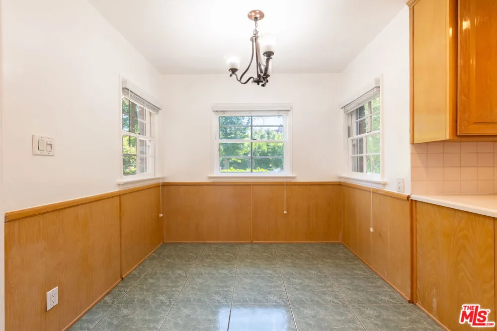 4421 Strohm Avenue Toluca Lake, CA 91602