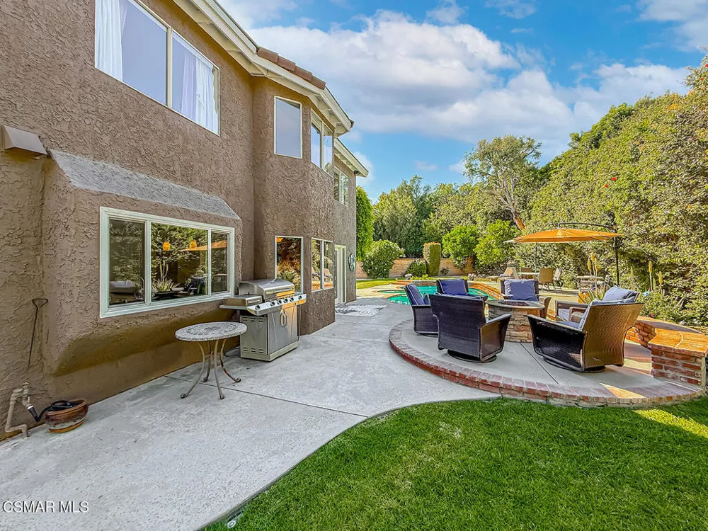 3262 Futura Thousand Oaks, CA 91362