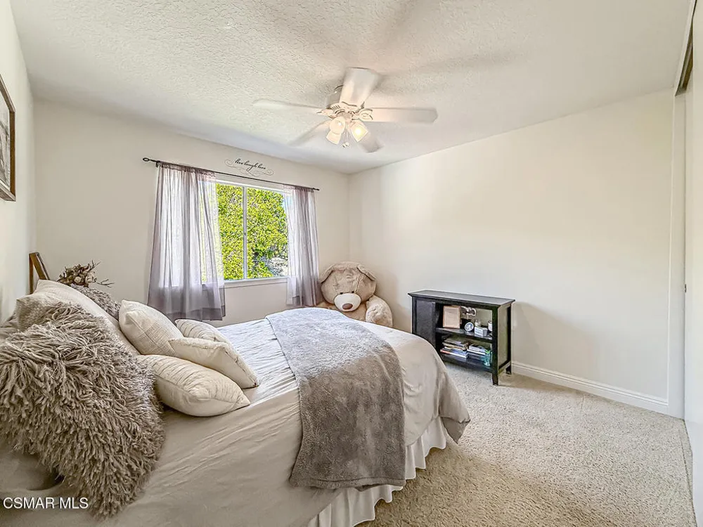 3262 Futura Thousand Oaks, CA 91362