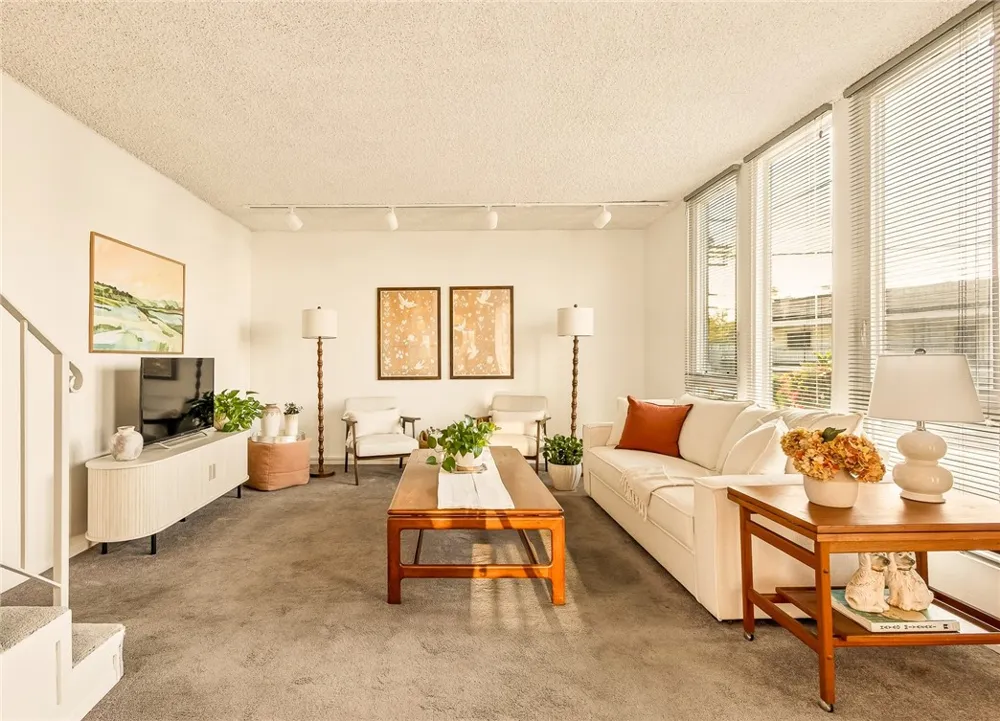 12452 Laurel Terrace Drive Studio City, CA 91604