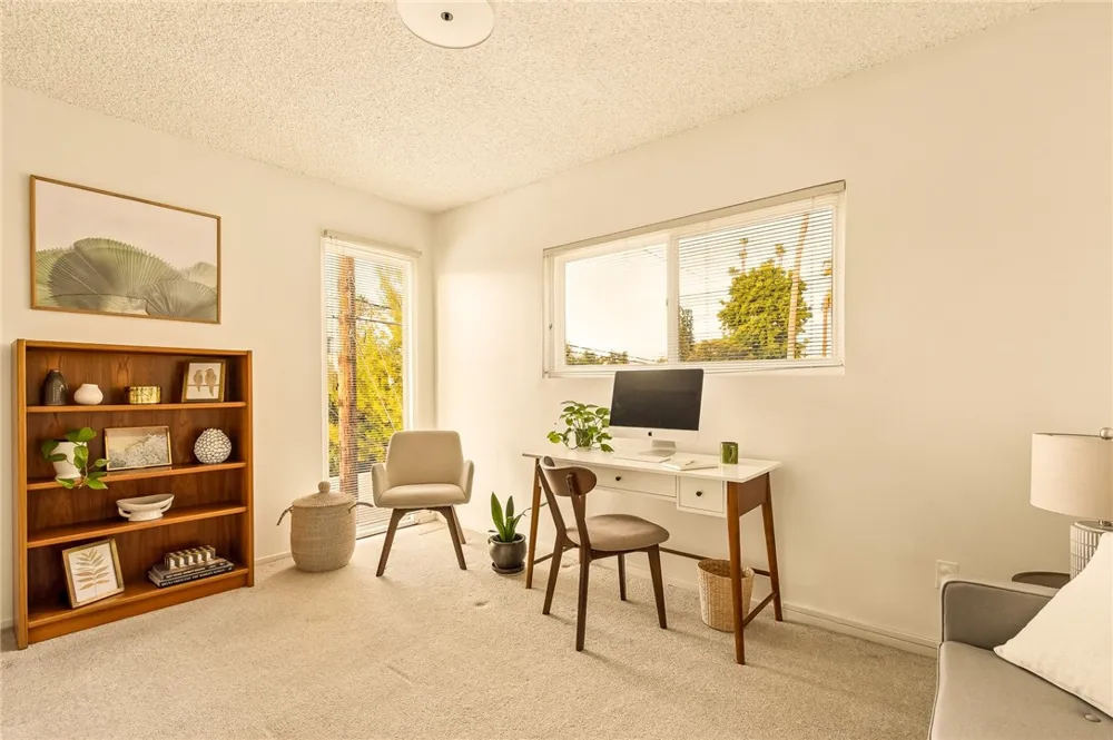 12452 Laurel Terrace Drive Studio City, CA 91604