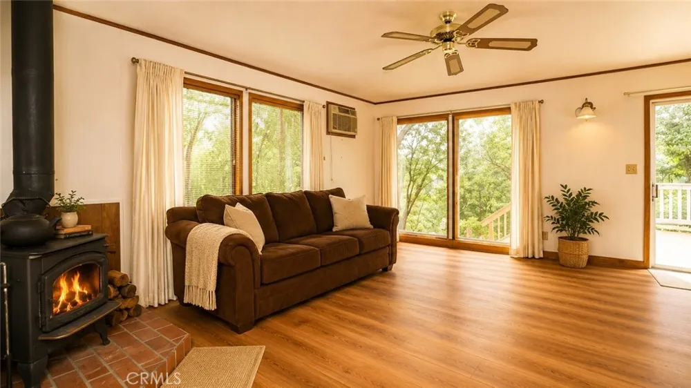 10780 Foothill Road Loch Lomond, CA 95461
