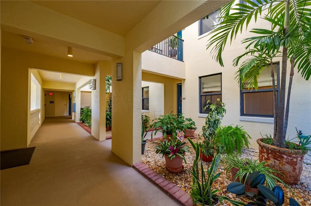 1340 ROCK DOVE COURT #123 Punta Gorda, FL 33950