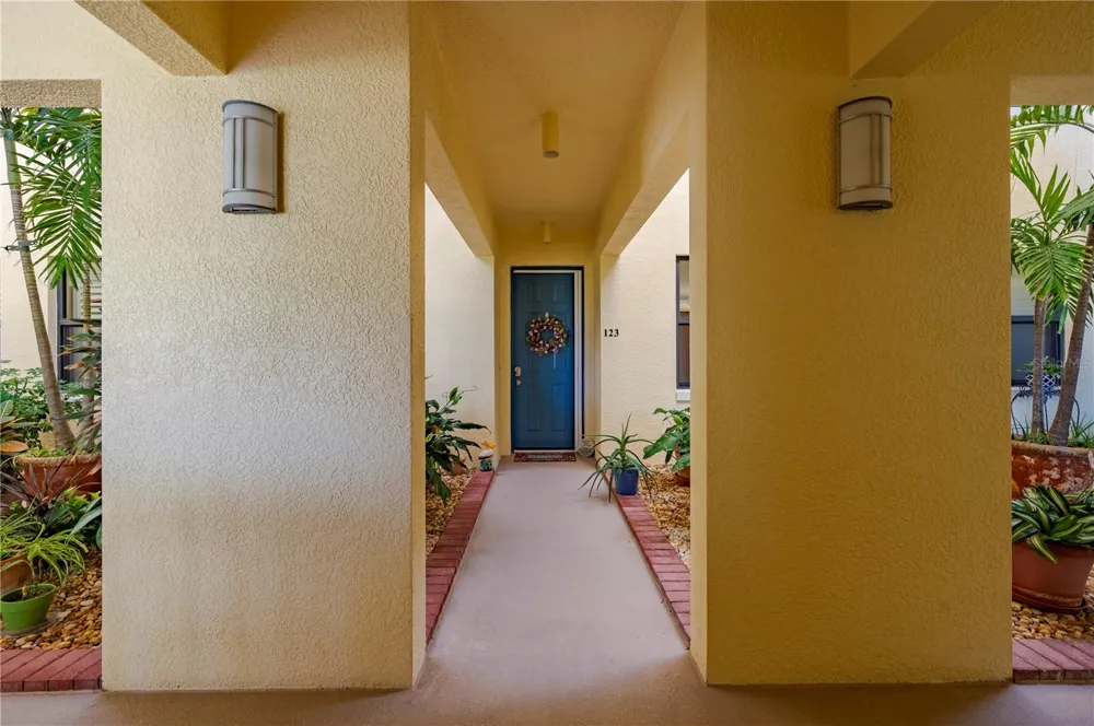 1340 ROCK DOVE COURT #123 Punta Gorda, FL 33950