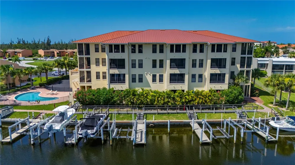1340 ROCK DOVE COURT #123 Punta Gorda, FL 33950
