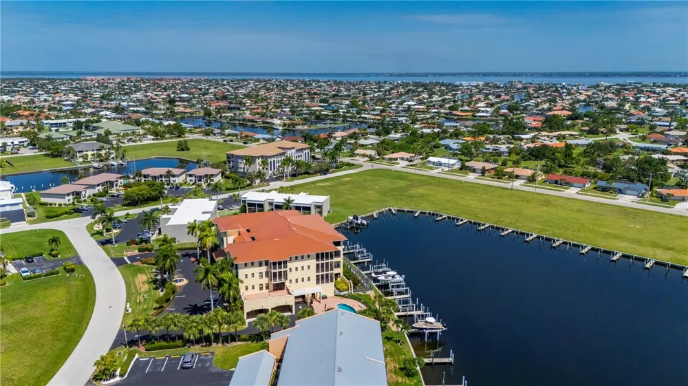 1340 ROCK DOVE COURT #123 Punta Gorda, FL 33950