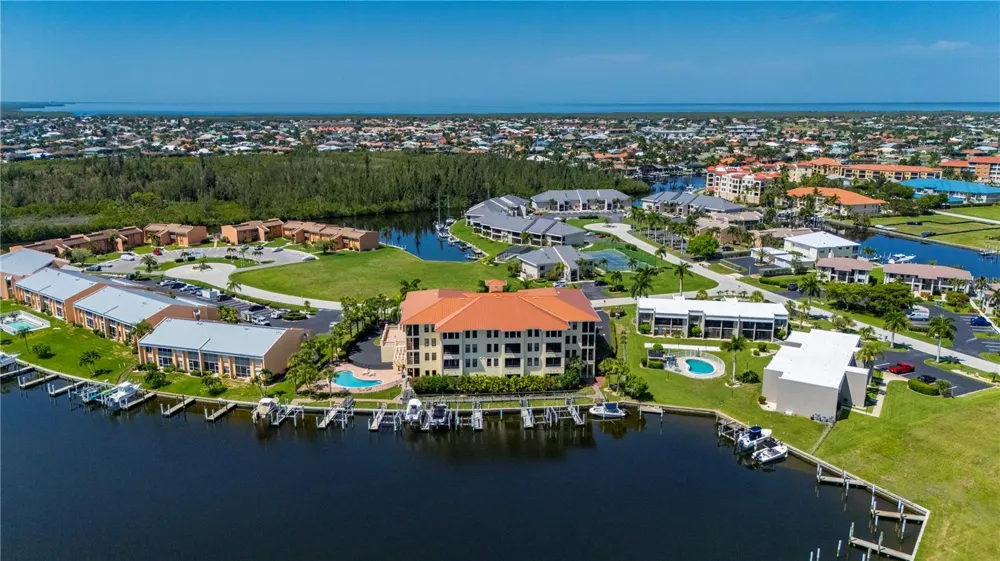 1340 ROCK DOVE COURT #123 Punta Gorda, FL 33950