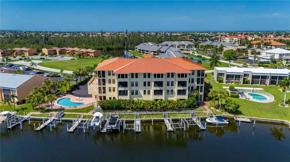 1340 ROCK DOVE COURT #123 Punta Gorda, FL 33950