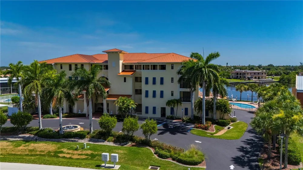 1340 ROCK DOVE COURT #123 Punta Gorda, FL 33950
