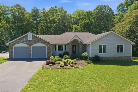 3744 Redbud Road