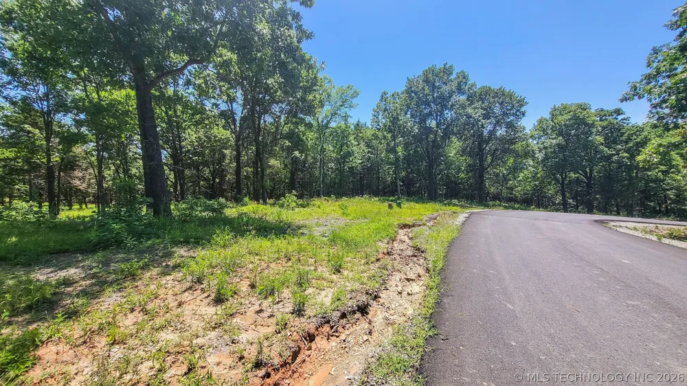 139 Patriot Pointe Eufaula, OK 74432
