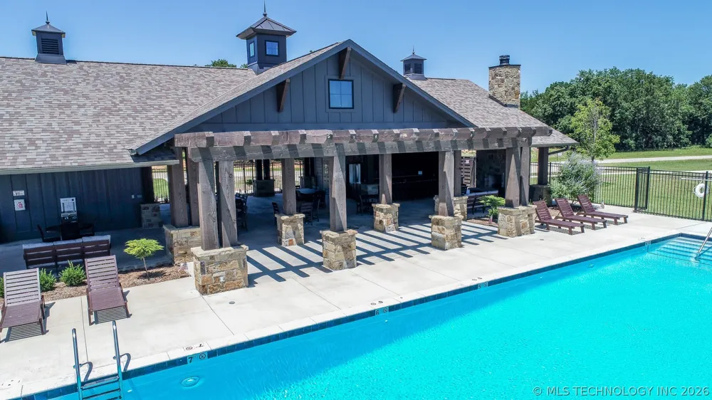 139 Patriot Pointe Eufaula, OK 74432