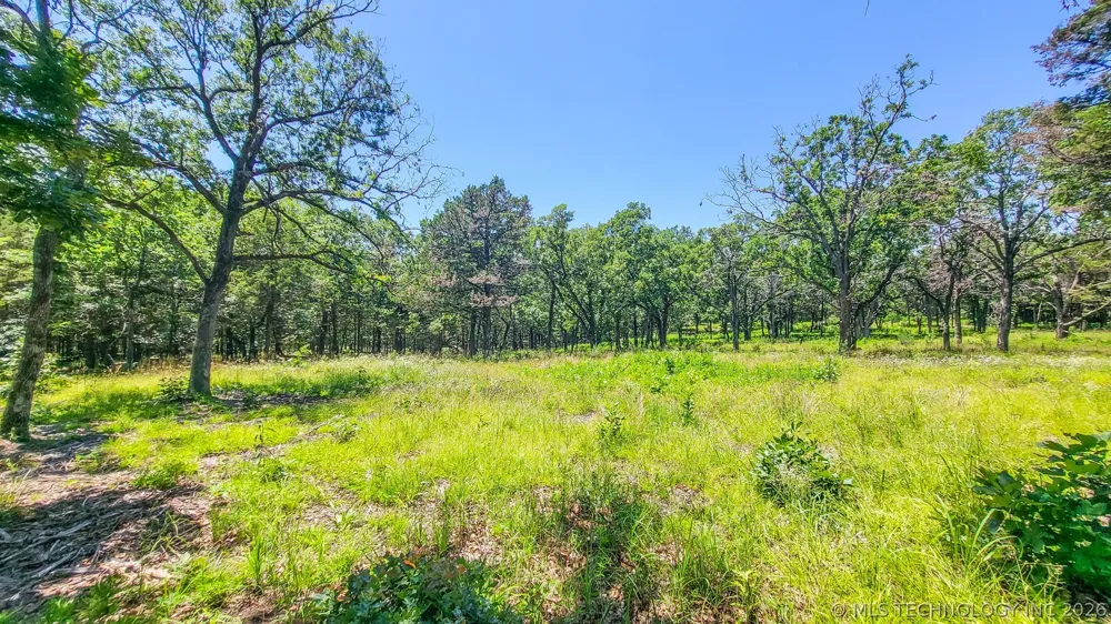 136 Patriot Pointe Eufaula, OK 74432