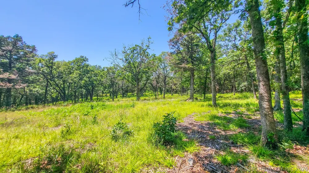 136 Patriot Pointe Eufaula, OK 74432