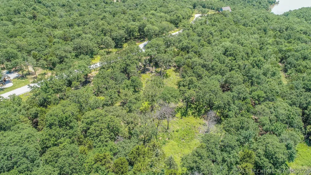 136 Patriot Pointe Eufaula, OK 74432