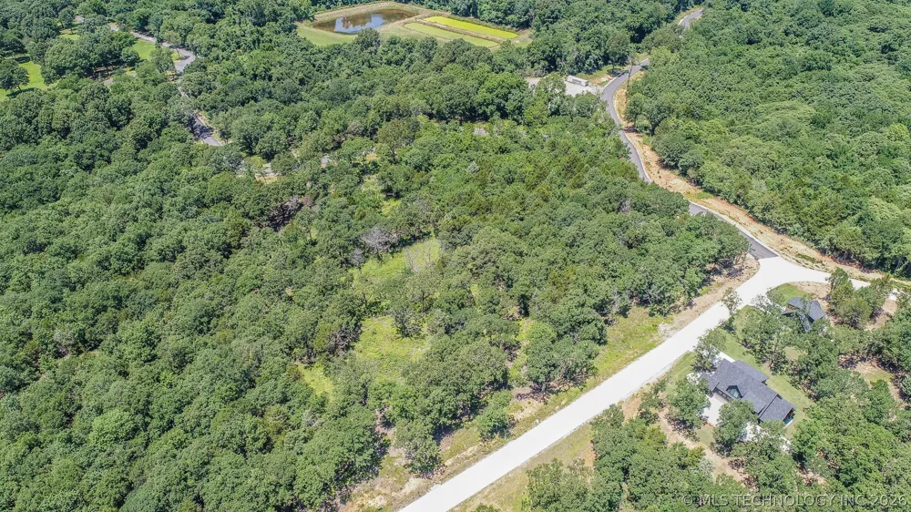 136 Patriot Pointe Eufaula, OK 74432