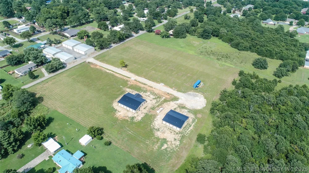 2 Reagan Drive Eufaula, OK 74432