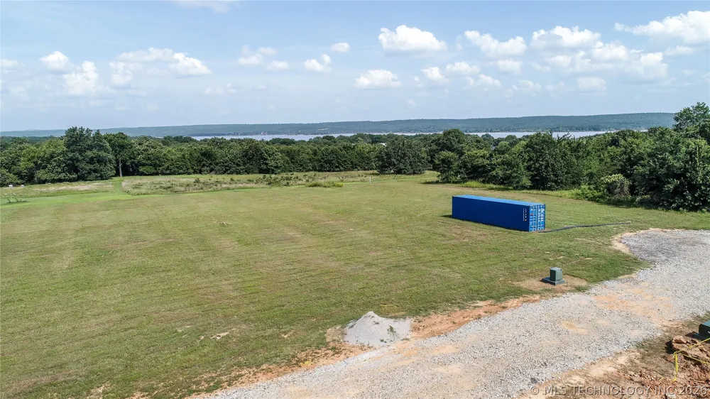2 Reagan Drive Eufaula, OK 74432