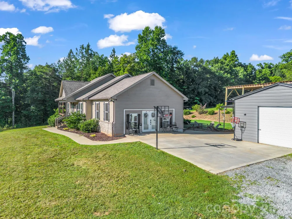 117 Clarence Henson Road Rutherfordton, NC 28139