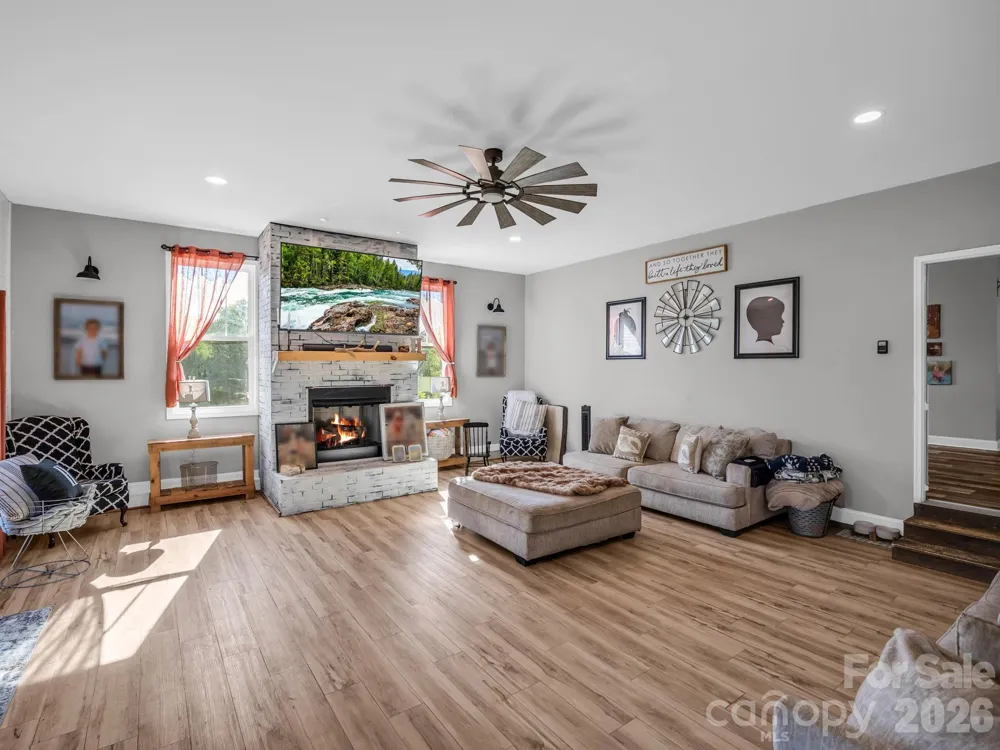 117 Clarence Henson Road Rutherfordton, NC 28139