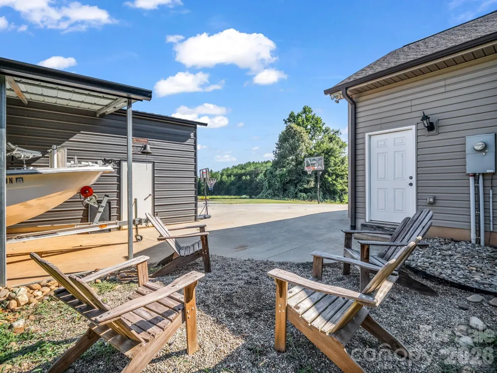 117 Clarence Henson Road Rutherfordton, NC 28139