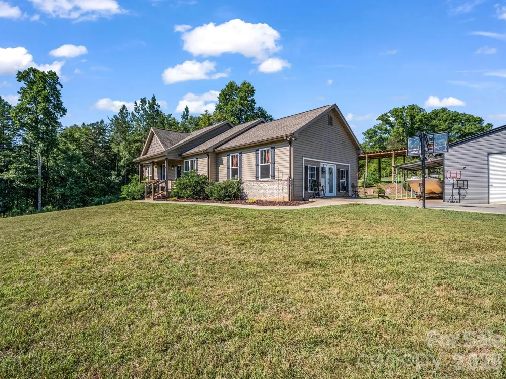 117 Clarence Henson Road Rutherfordton, NC 28139