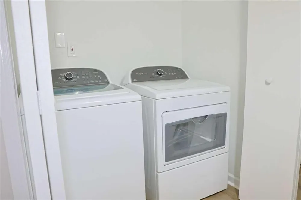 4411 Flakes Mill Road Ellenwood, GA 30294
