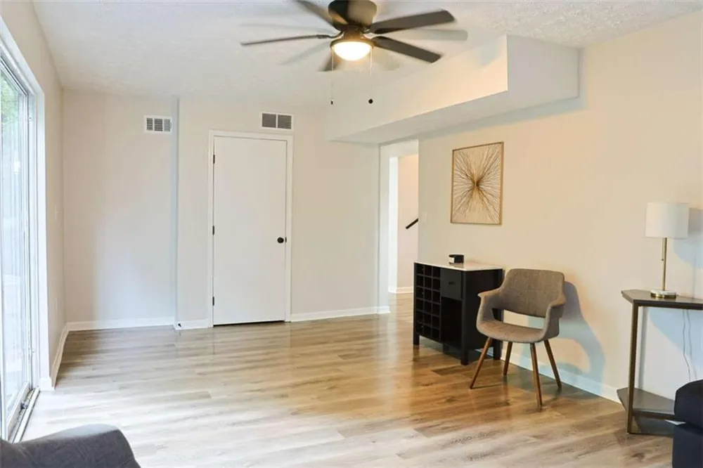 4411 Flakes Mill Road Ellenwood, GA 30294