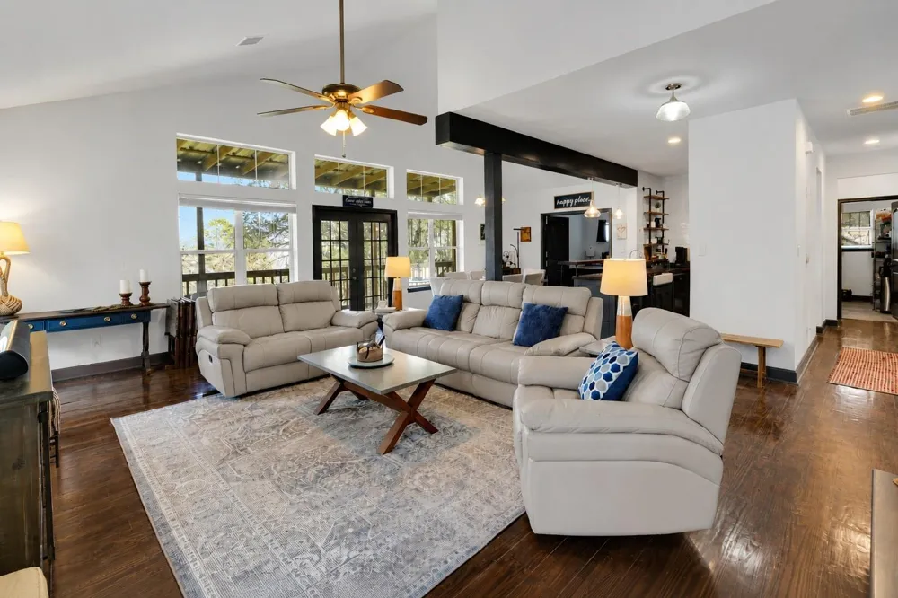 171 Kings Way Coldspring, TX 77331