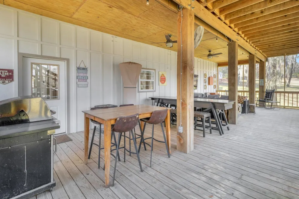171 Kings Way Coldspring, TX 77331