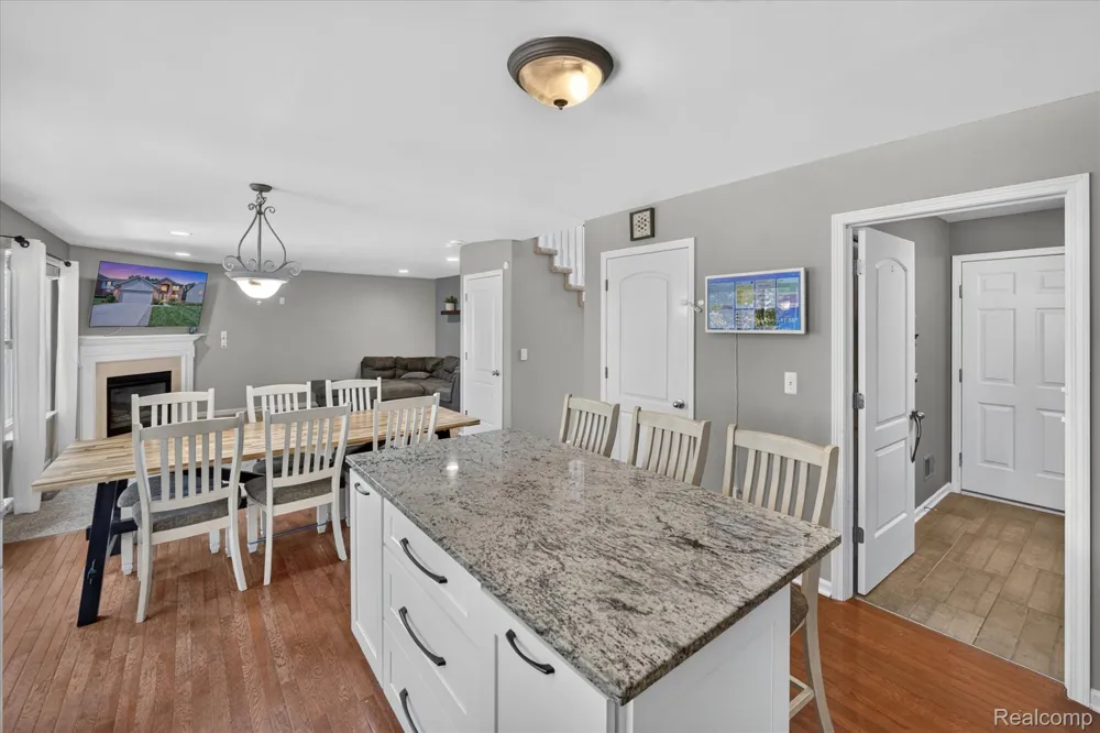 2557 Solace Drive Commerce Charter Township, MI 48382