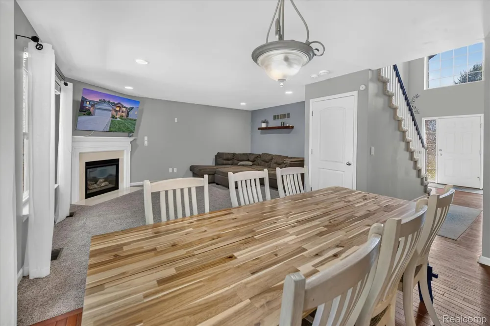 2557 Solace Drive Commerce Charter Township, MI 48382
