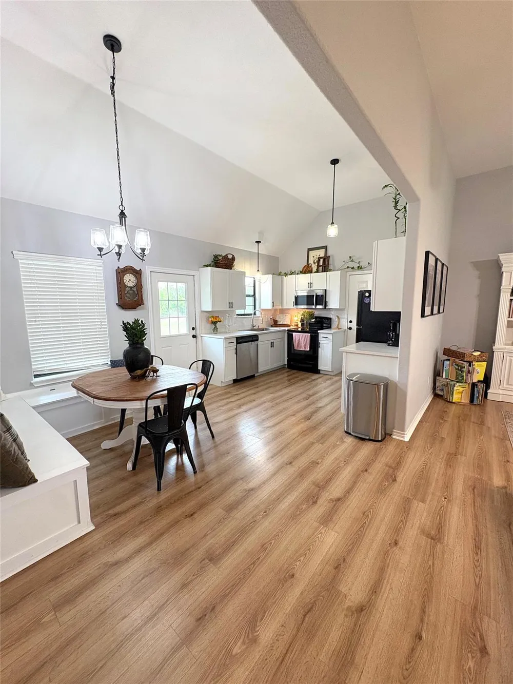 165 Dandelion Trail San Marcos, TX 78666