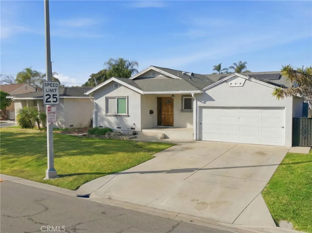 6545 Dos Rios Rd Downey, CA 90240
